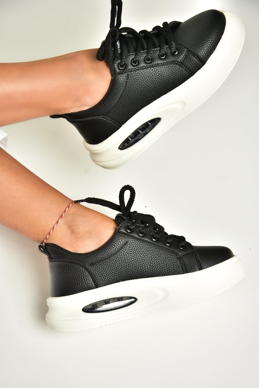 T328729609 Siyah Kalın Tabanlı Spor Ayakkabı Sneakers