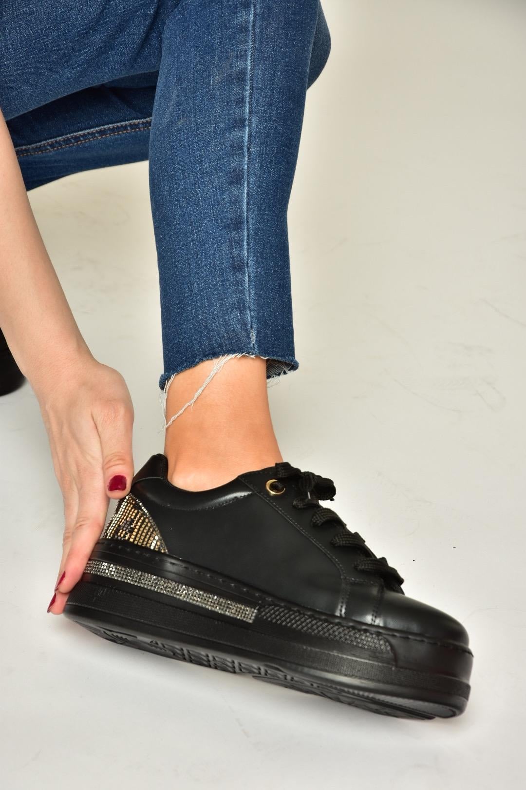 T380527709 Siyah Kalın Tabanlı Kadın Spor Ayakkabı Sneakers