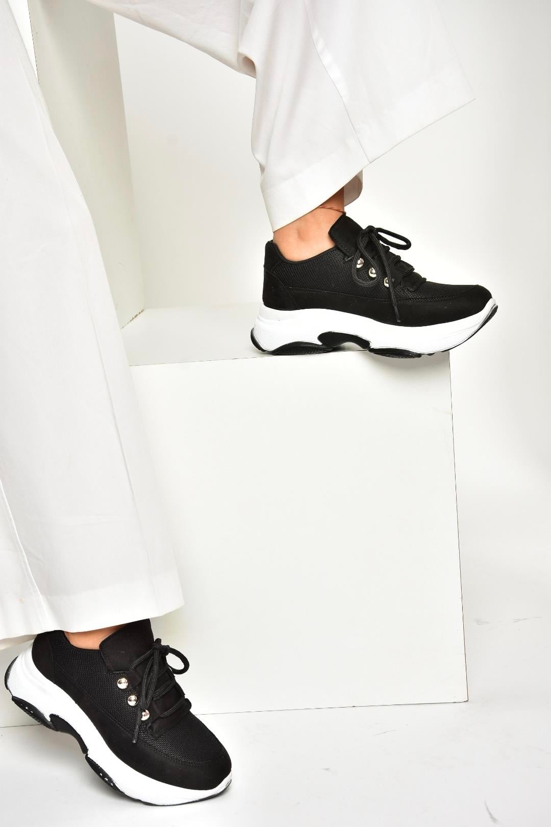 U239032604 Siyah Kumaş Kalın Tabanlı Spor Ayakkabı Sneakers