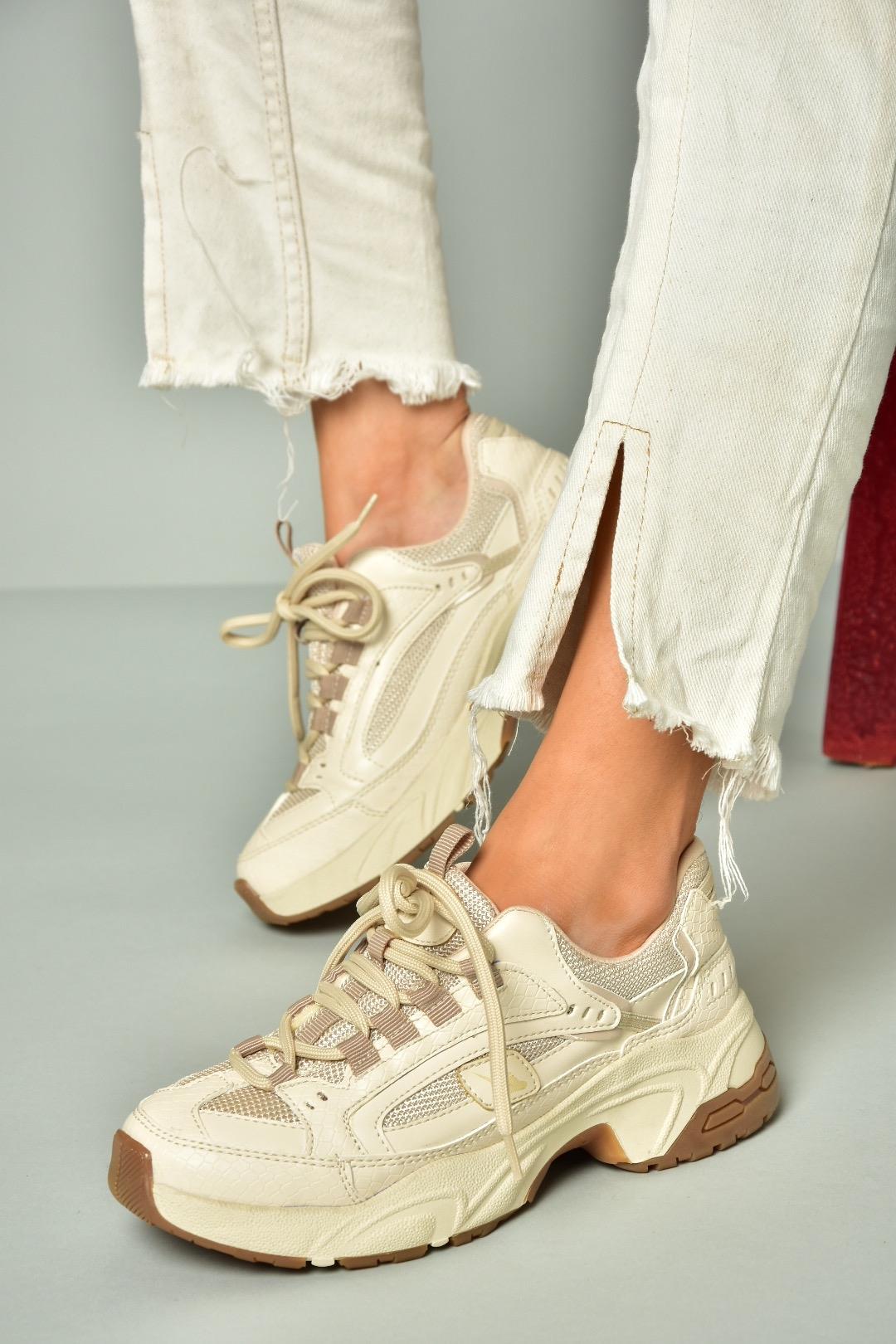 U312414209 Bej Kalın Tabanlı Spor Ayakkabı Sneakers