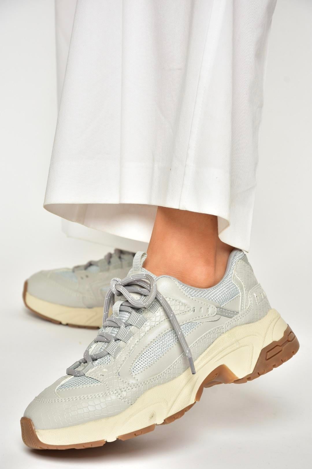 U312414209 Gri Kalın Tabanlı Spor Ayakkabı Sneakers