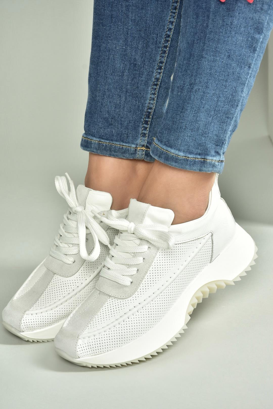 U555020503 Beyaz Hakiki Deri Spor Ayakkabı Sneakers