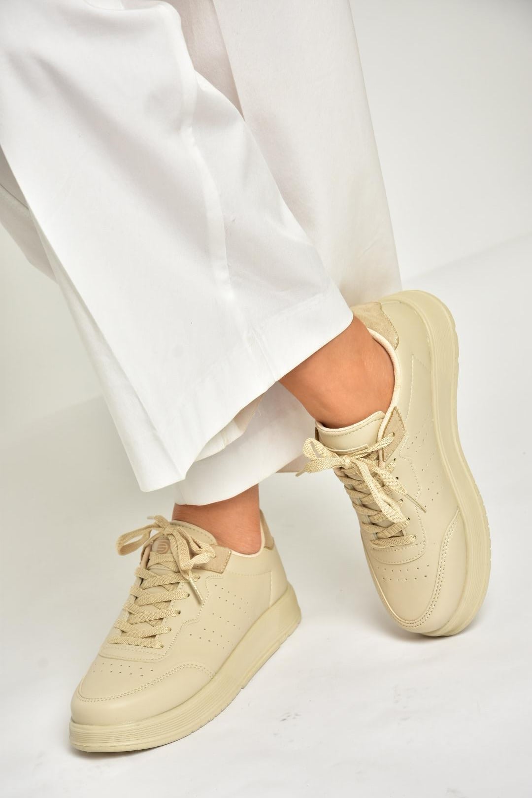 U702015809 Bej Spor Ayakkabı Sneakers