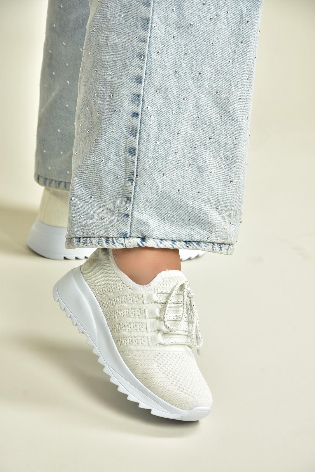 U702101204 Beyaz Kumaş Spor Ayakkabı Sneakers