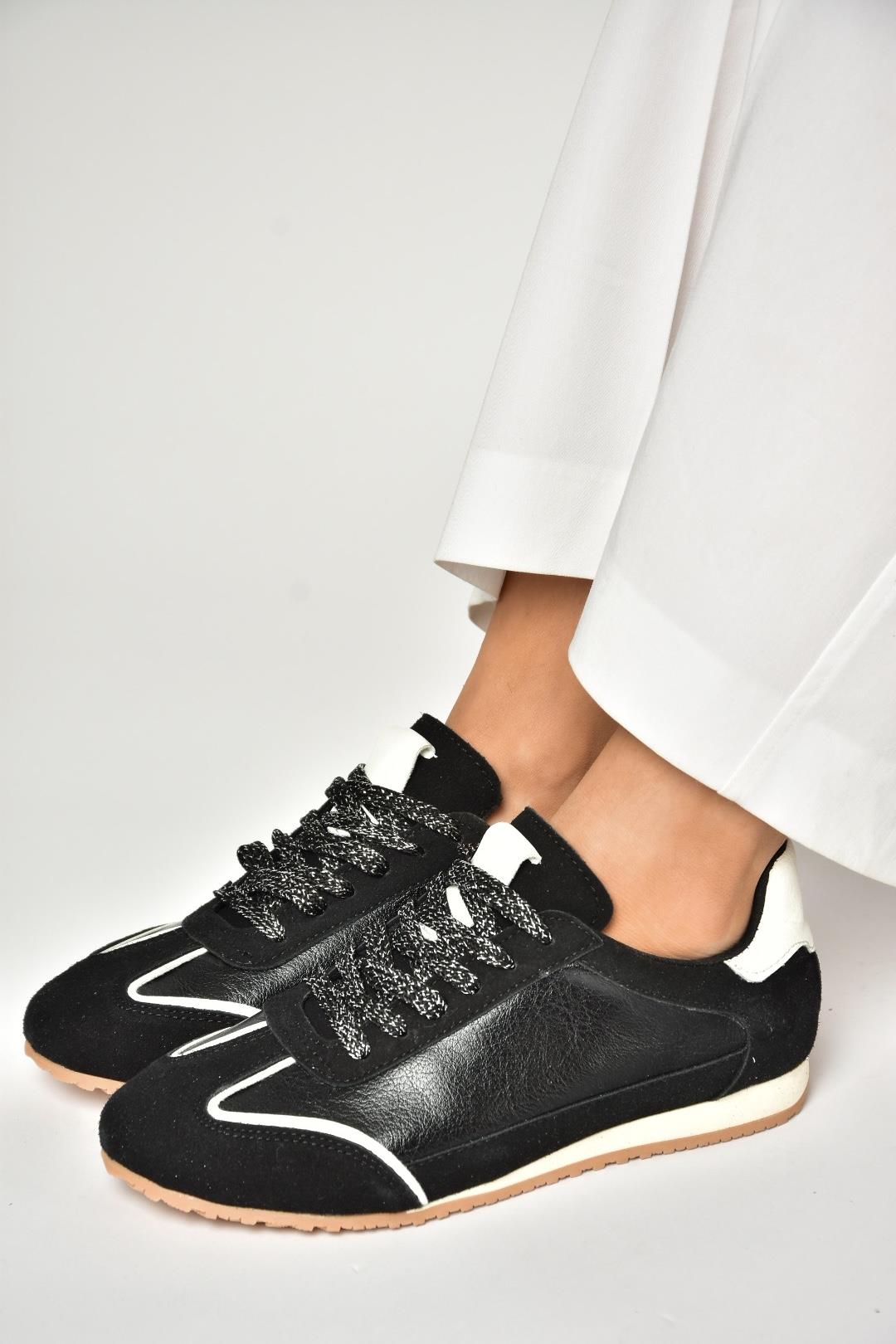 U820730509 Siyah Kadın Spor Ayakkabı Sneakers