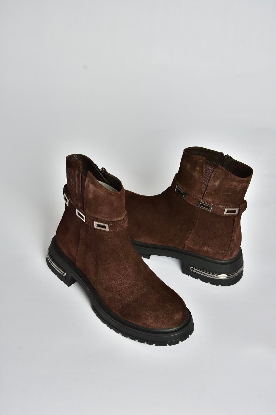 V555575602 Siyah Hakiki Deri Süet Comfort Ortopedik Taban Kadın Bot