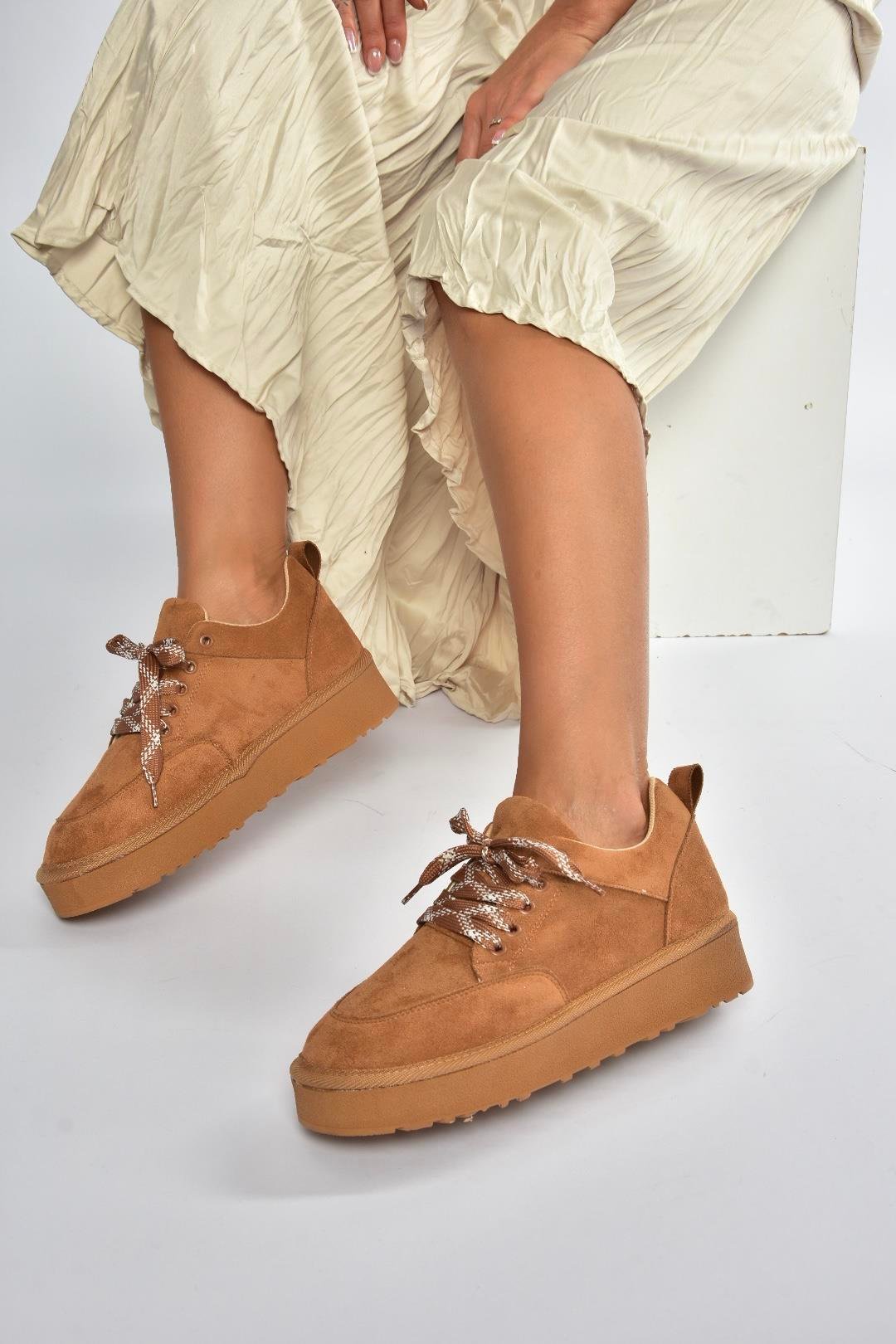 V602045402 Taban Süet Kalın Tabanlı Günlük Kadın Ayakkabı