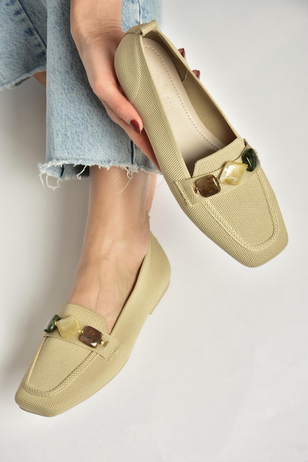 Y820400304 Ten Triko Kumaş Boncuk Detaylı Kadın Babet