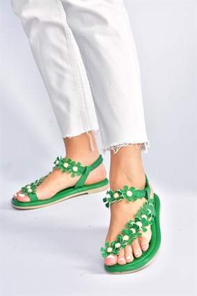 Yeşil Çiçek Aplikeli Parmak Arası Kadın Sandalet M425375209