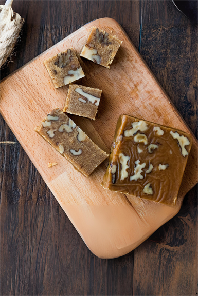 Cut Caramel Walnut Halva 500g