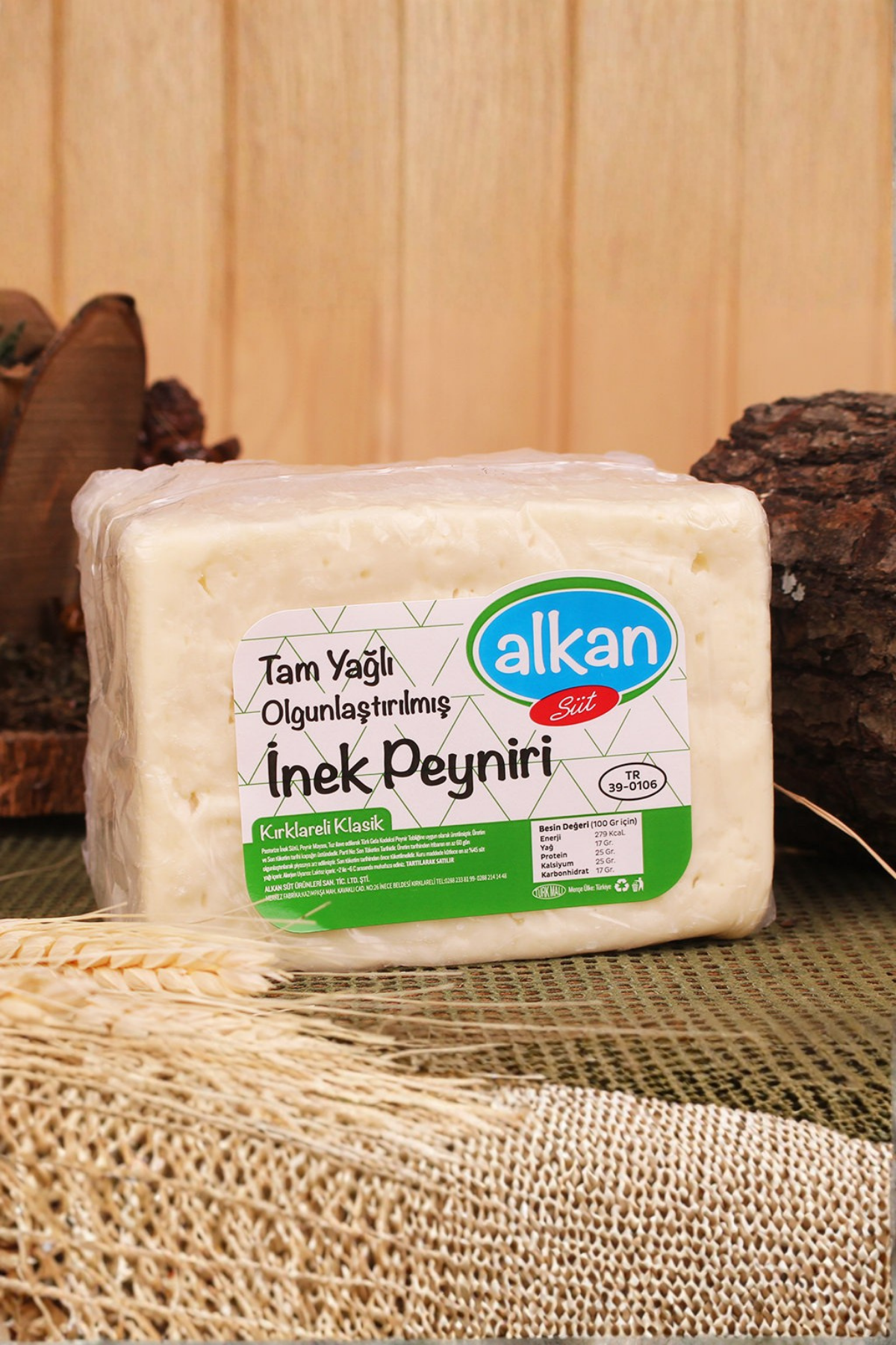 Beyaz PeynirlerAlkan SütSert İnek Peyniri - Alkan Süt
