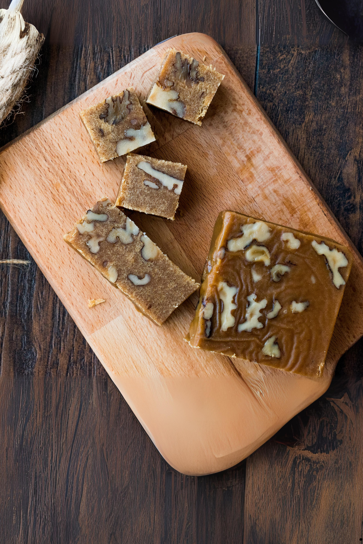 Cut Caramel Walnut Halva 500g