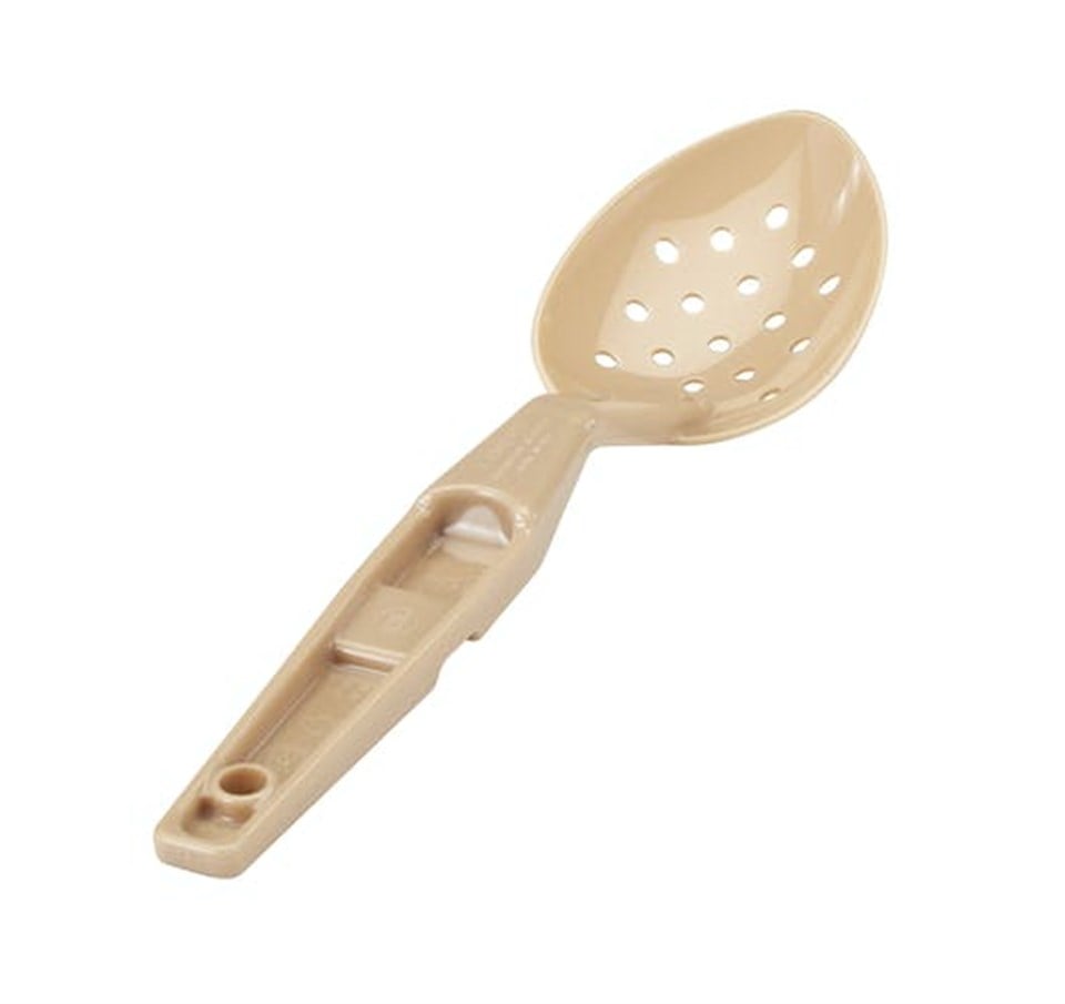 POLİKARBON SERVİS KAŞIĞI DELİKLİ 33 CM.KREM