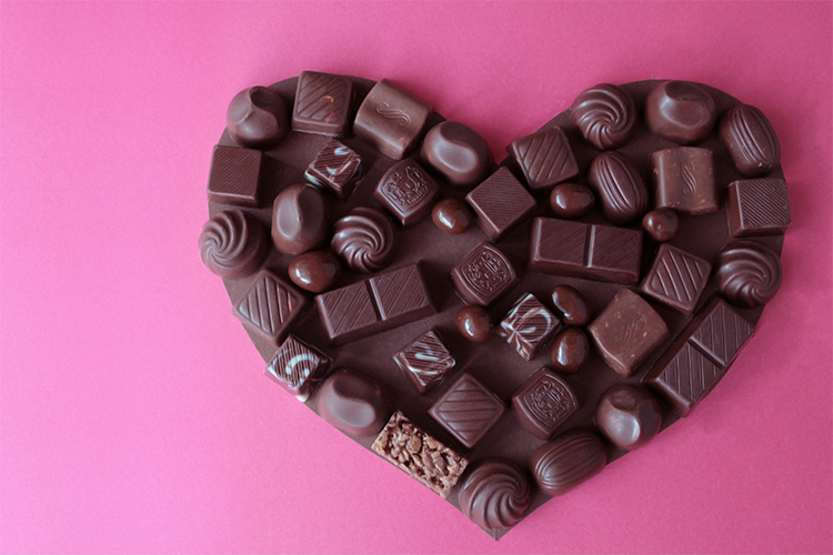 Kalpli Çikolata - Adnan Efendi