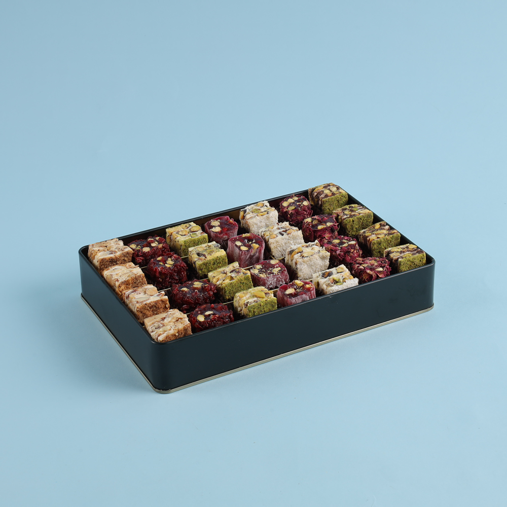 Baklava ve Şerit Lokum - Yeşil Metal Kutu