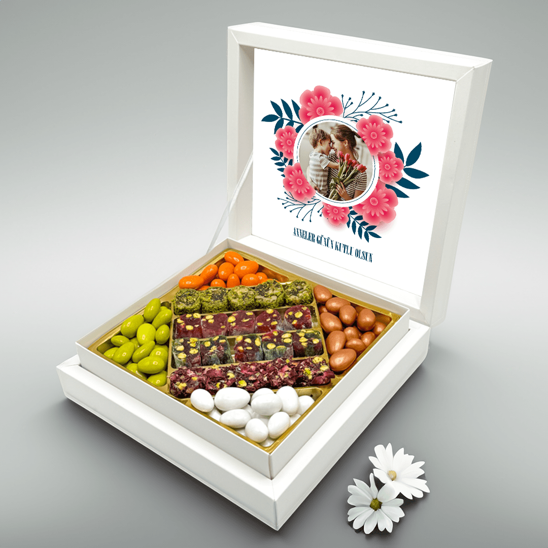 Anneler Günü Hediyesi Fotoğraflı Meyveli Şerit Lokum & Draje Metal Kutulu