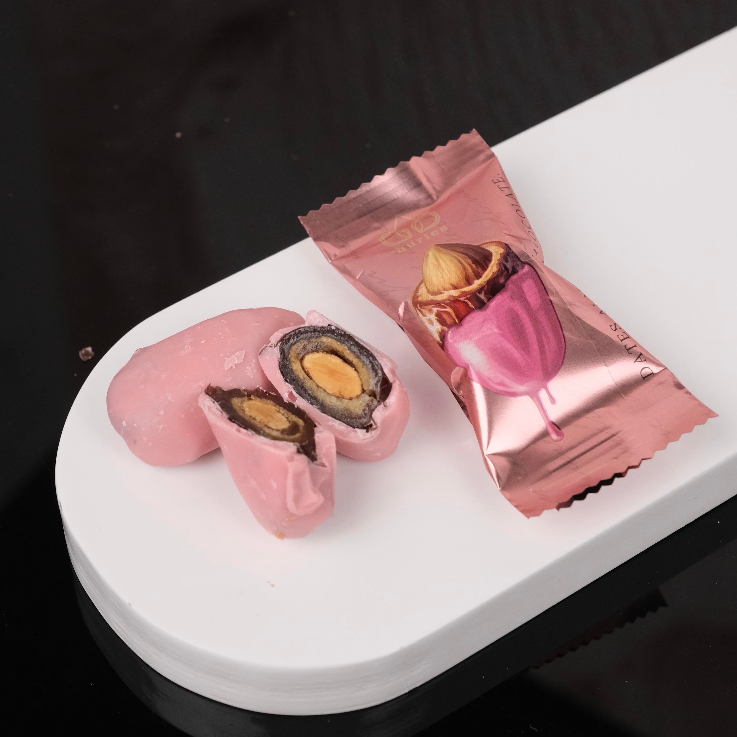 Ruby Çikolatalı Bademli Hurma