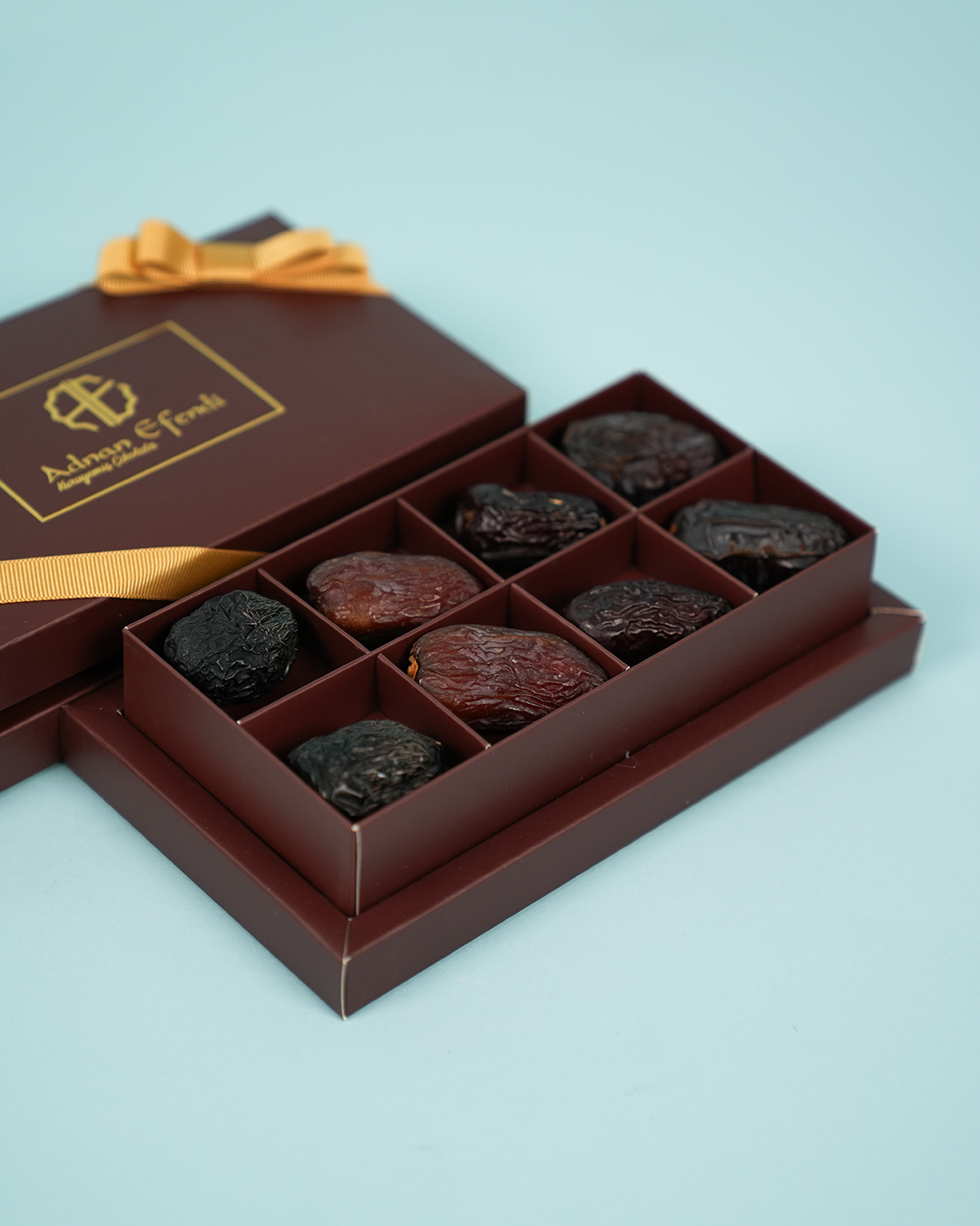 Hediyelik Karışık Hurma Kutusu Sekiz Bölmeli