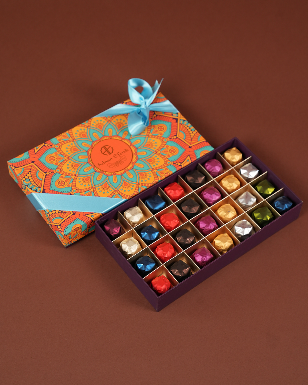 Özel Yaldızlı Kutu Çikolata - Mandala Serisi