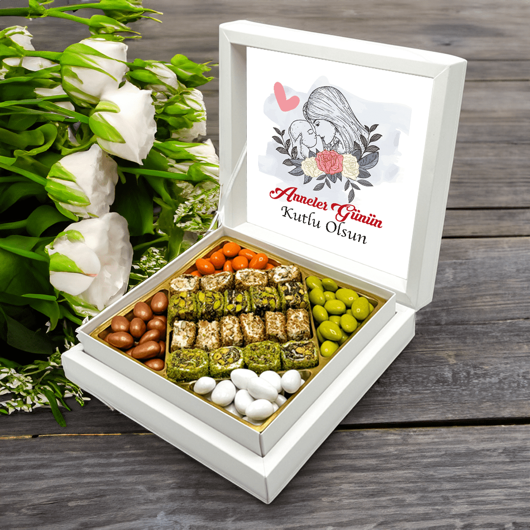 Anneler Günü Hediyesi Gül Desenli Şerit Lokum & Draje