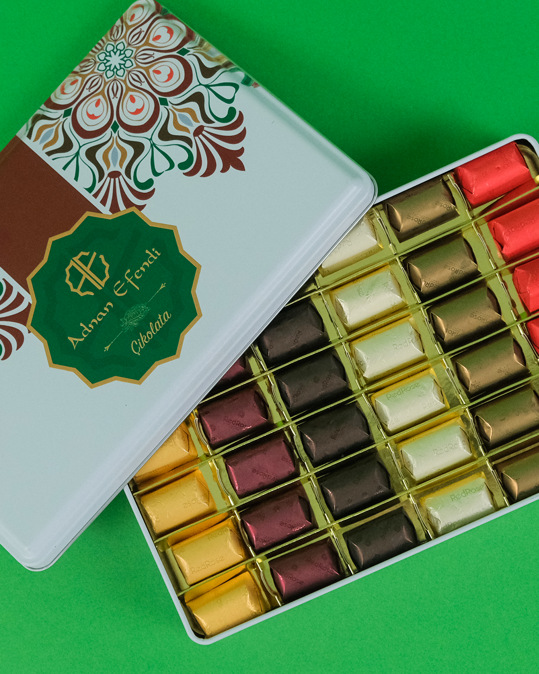 Adnan Efendi Özel Seri Dolgulu Çikolata Metal Kutu