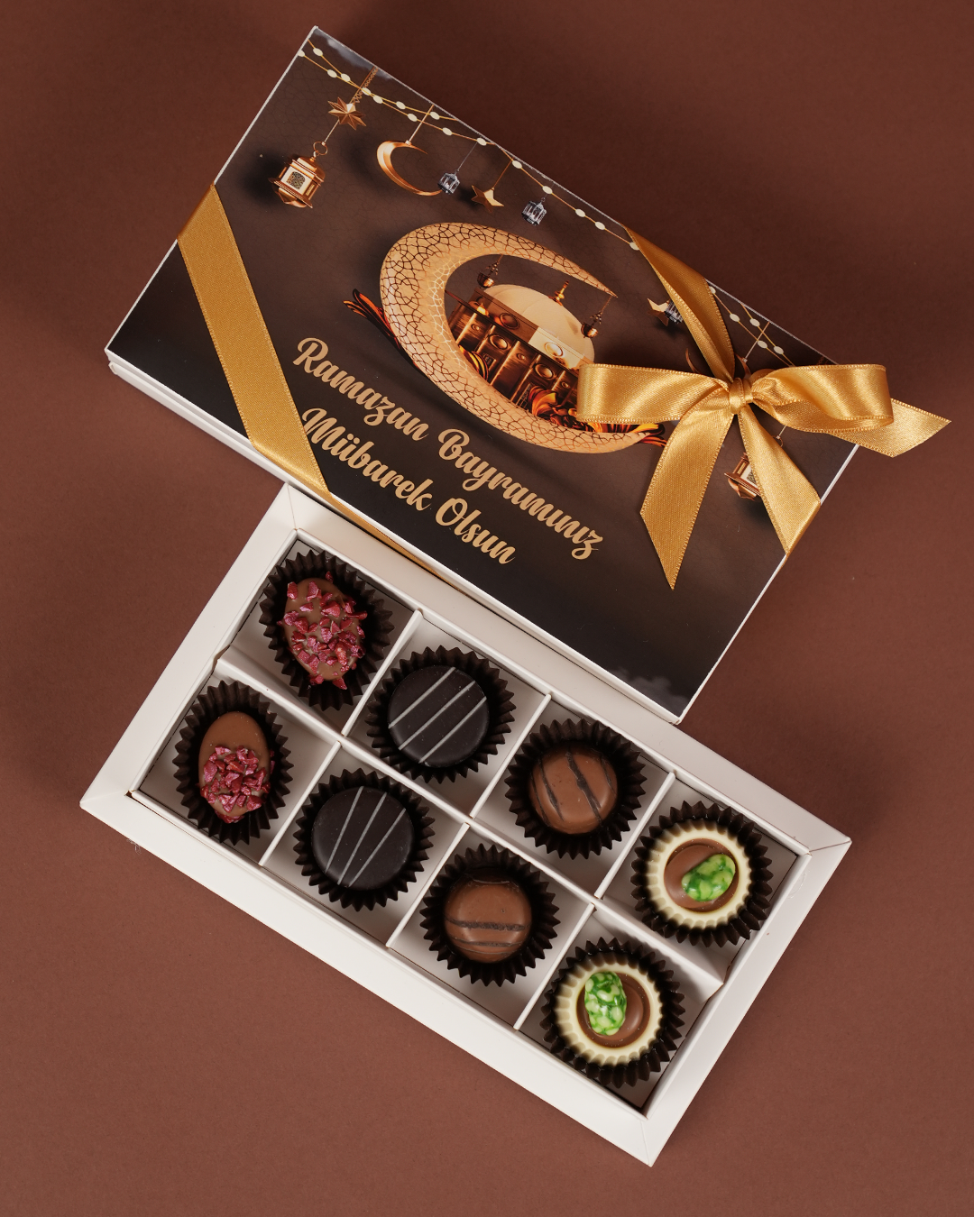 Sekiz Bölmeli Ramazan Bayramınız Mübarek Olsun Kahve Desenli Special Çikolata 