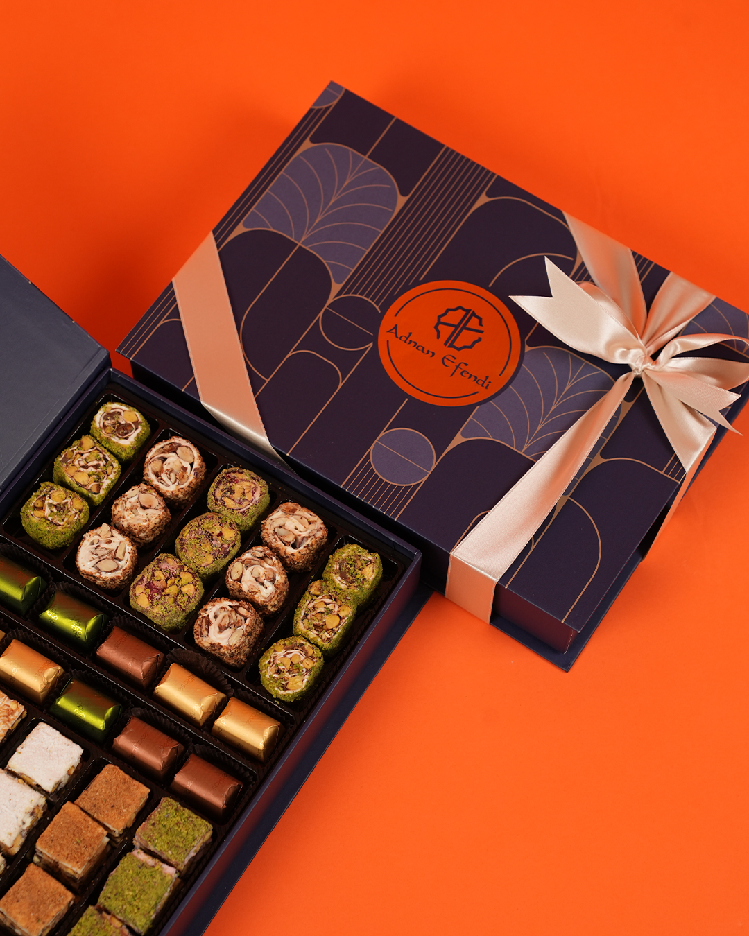 Adnan Efendi Çikolata & Lokum Hediye Lacivert Kutusu