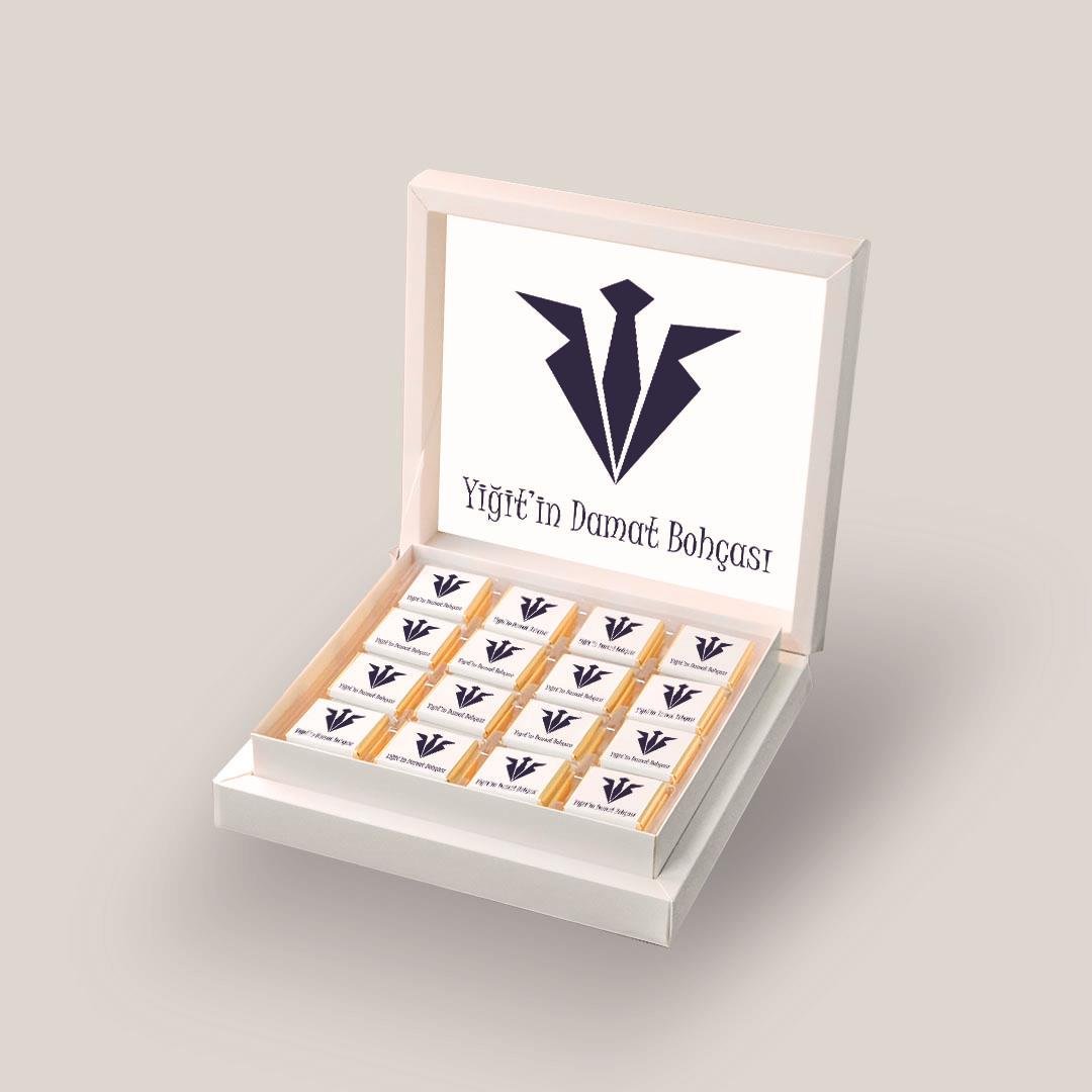 32 Adet Madlen Damat Bohçası Çikolatası Lacivert Smokin Desenli