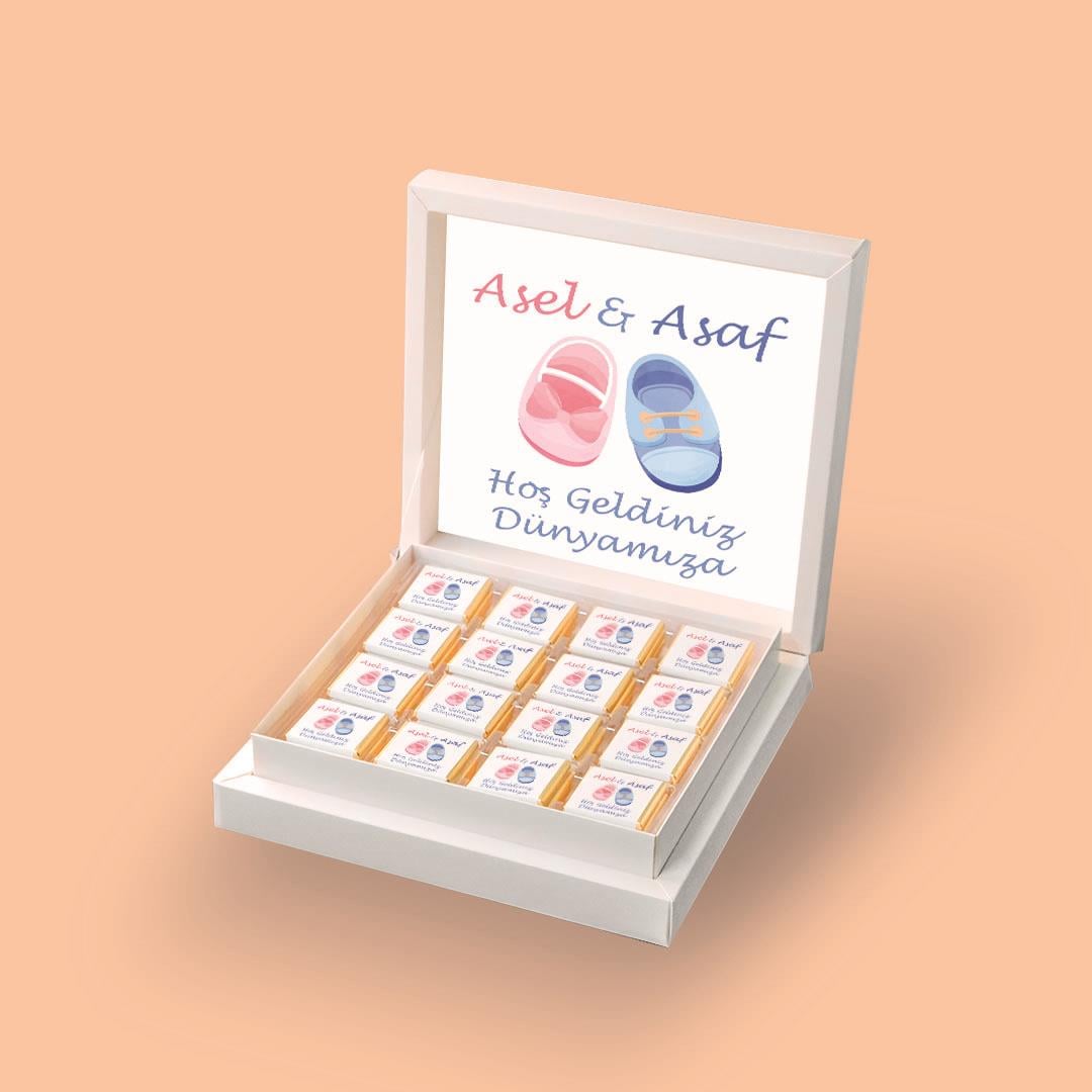 32 Adet Madlen İkiz Erkek Kız Bebek Çikolatası Ayakkabı Desenli