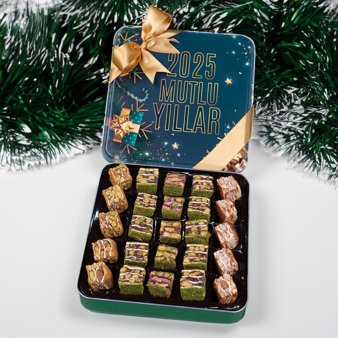 Yılbaşı Hediyeleri Yeşil Desenli Baklava Lokum Kutusu