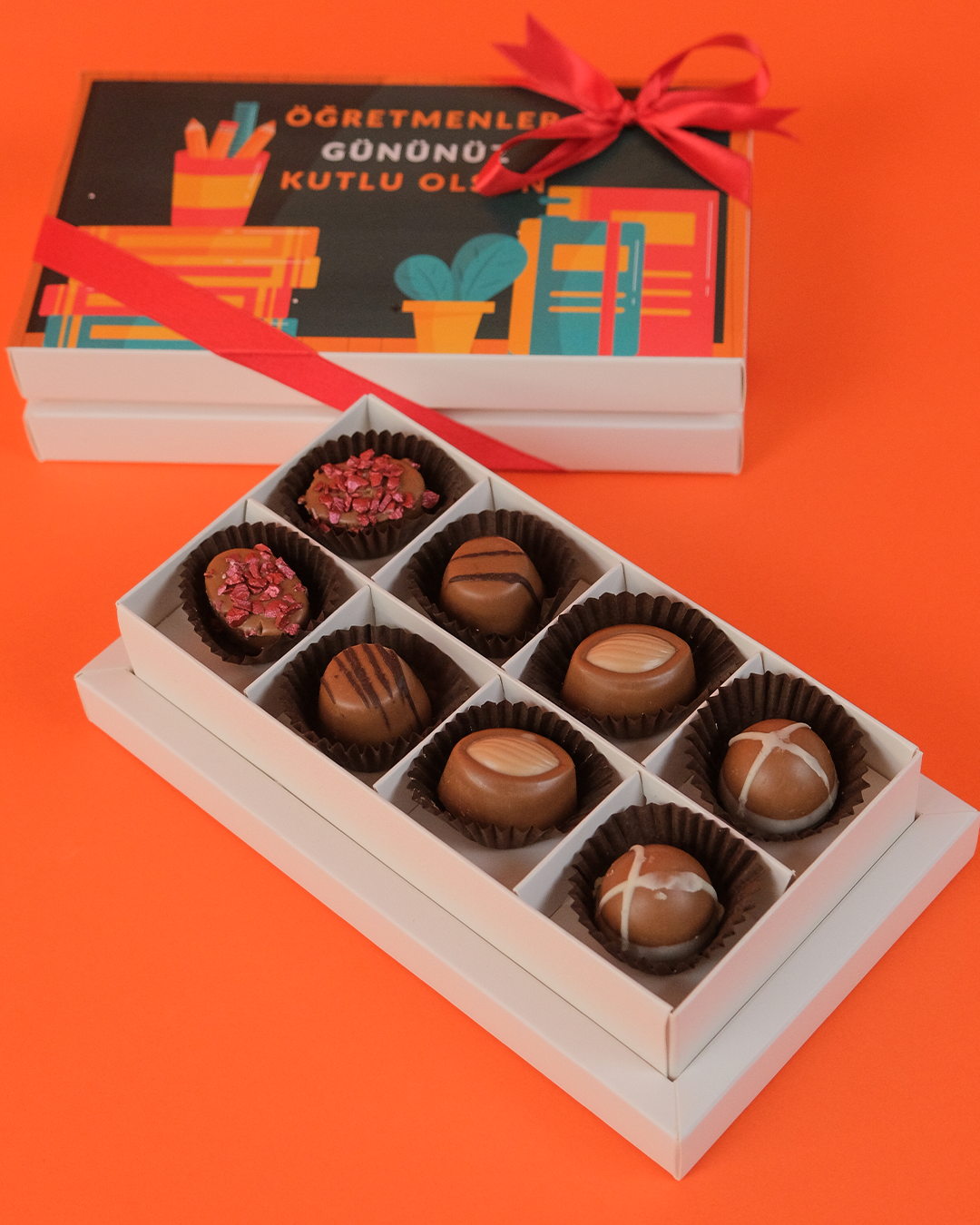 Özel El Yapımı Çikolata Öğretmenler Günü Hediyesi