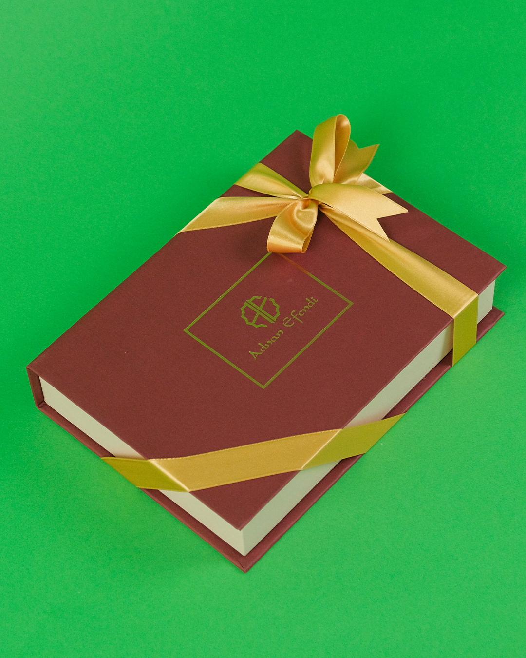 Öğretmenler Günü Hediyesi Special Çikolata Bordo Kitapçık Kutu