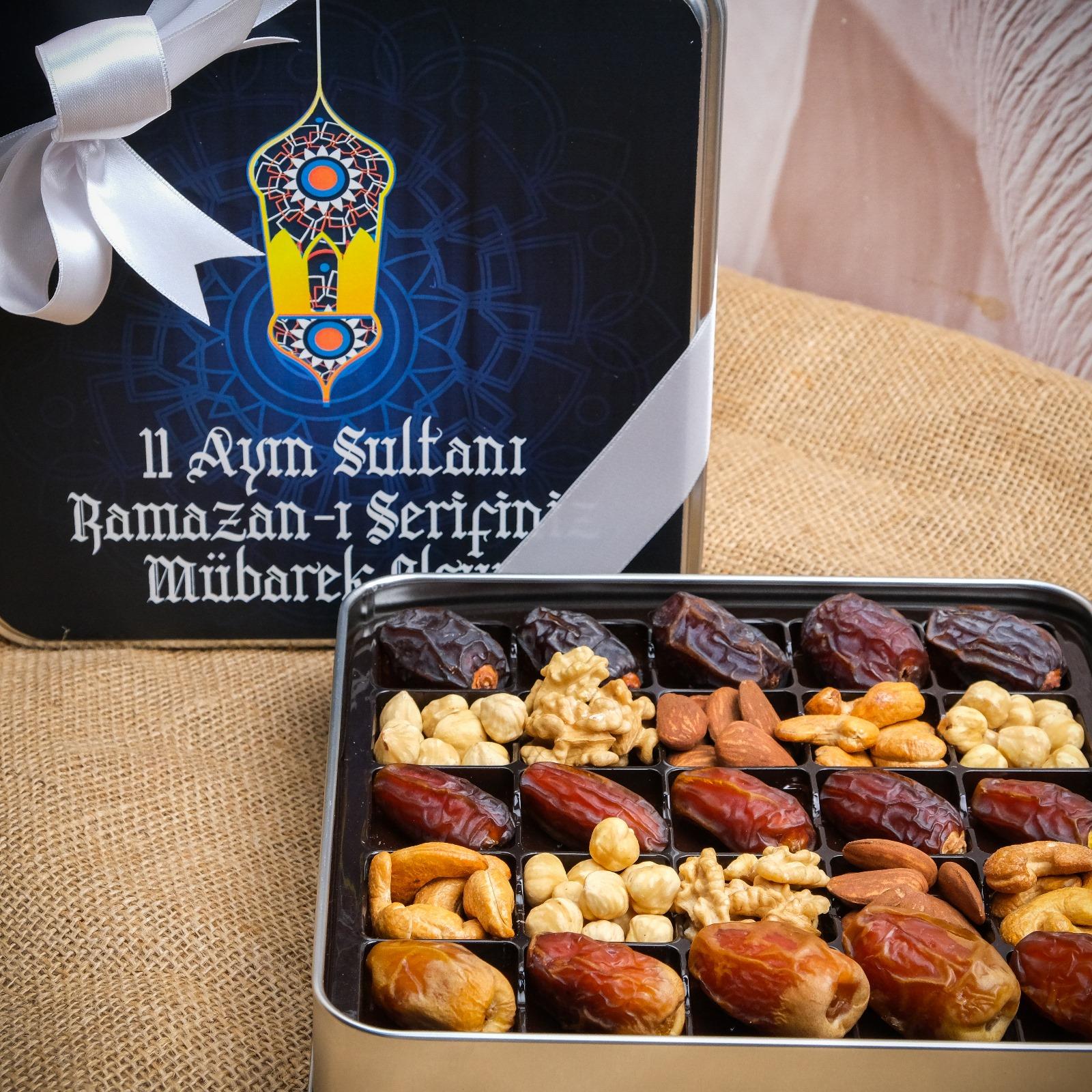 Ramazan Hediyesi Hediyelik Hurmalı Kuruyemişli Kutu