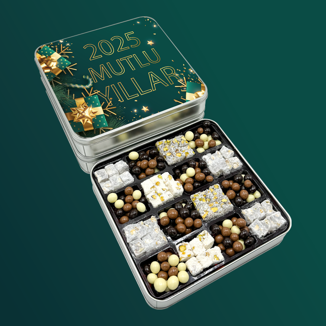 Yılbaşı Hediyeleri Yeşil Desenli Çifte Kavrulmuş Lokum ve Kahveli Draje