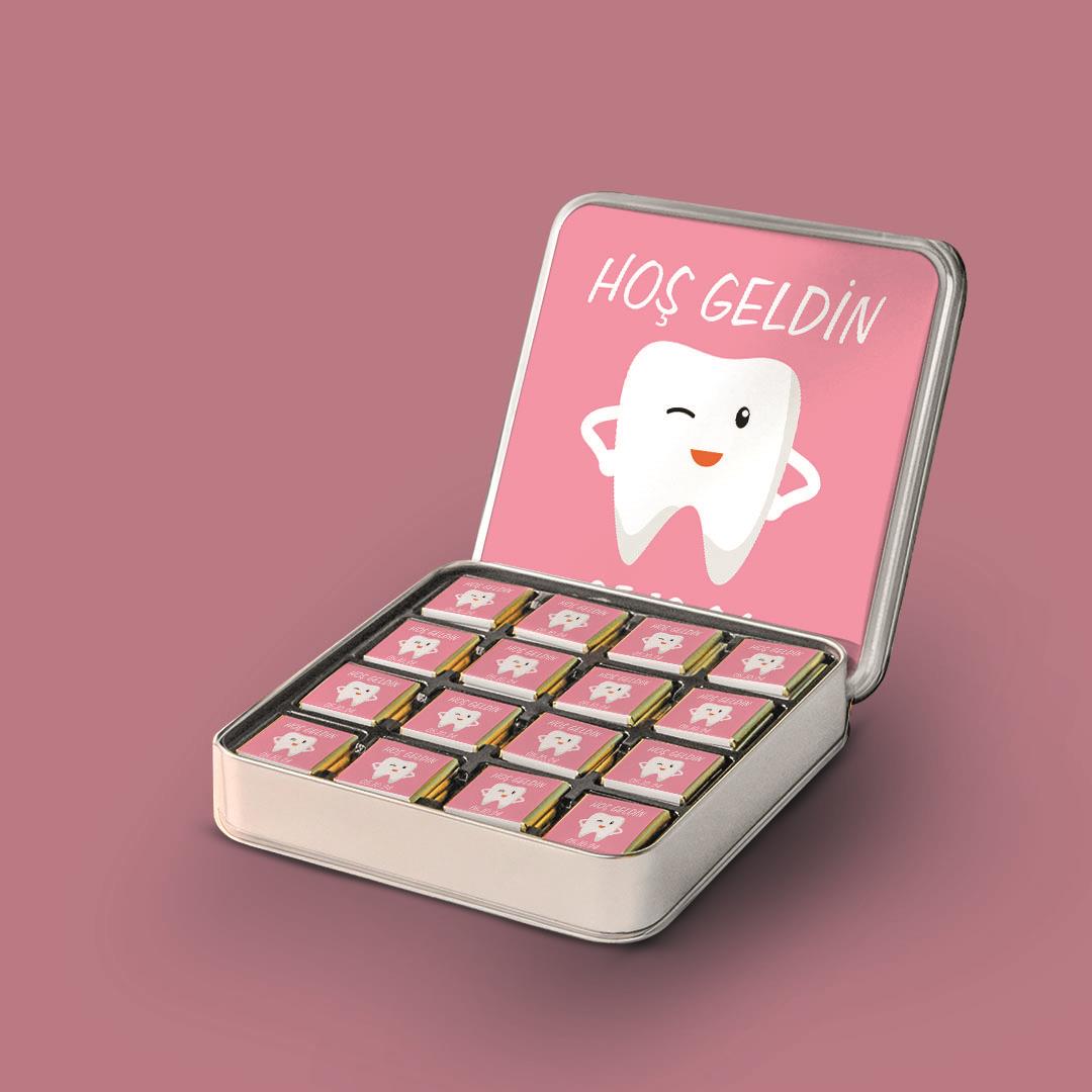 32 Adetli Pembe Renkli Kız İlk Diş Metal Kutu Madlen Çikolata
