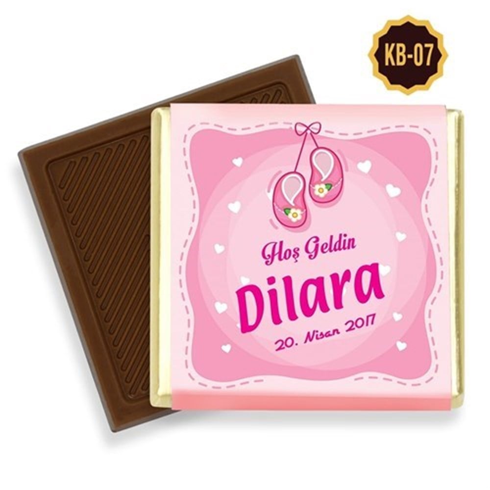 Patik Kalp Deseni Kız Bebek Çikolatası (45 Adet)