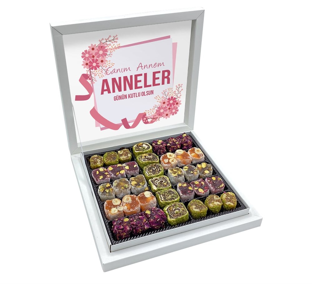Şerit Desenli Anneler Günü Special Kutulu Lokum