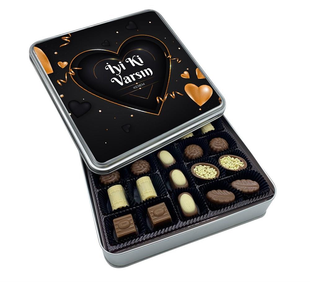 Sevgililer Günü Çikolatası Altın Kalpli Metal Kutulu