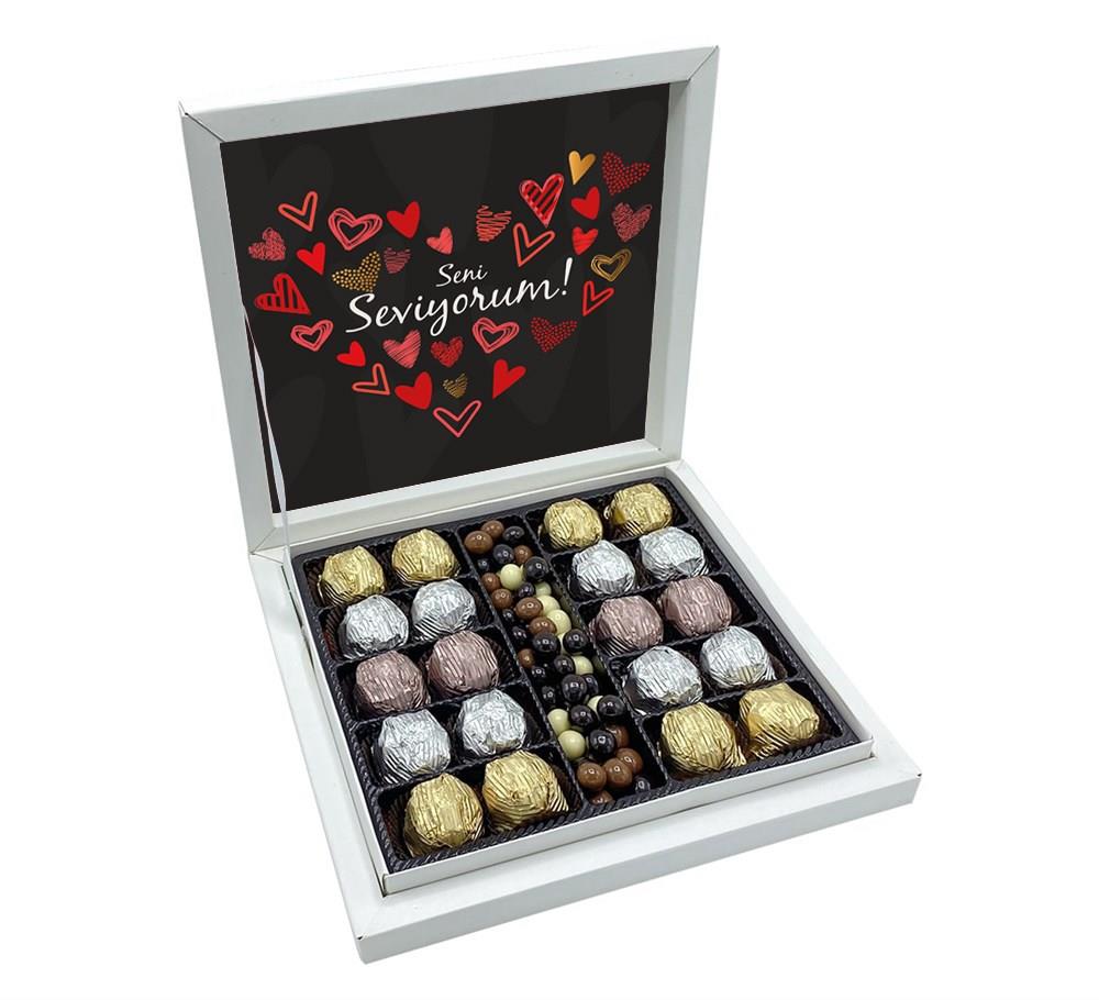 Sevgililer Günü Hediyesi Siyah Desenli Özel Yaldızlı Çikolata