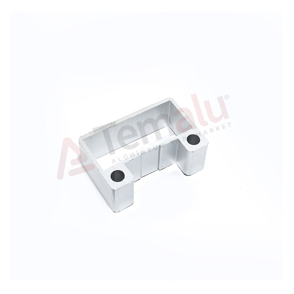 Kare Duvar Flanşı Dıştan Vidalı Ortadan Cam Kanallı 