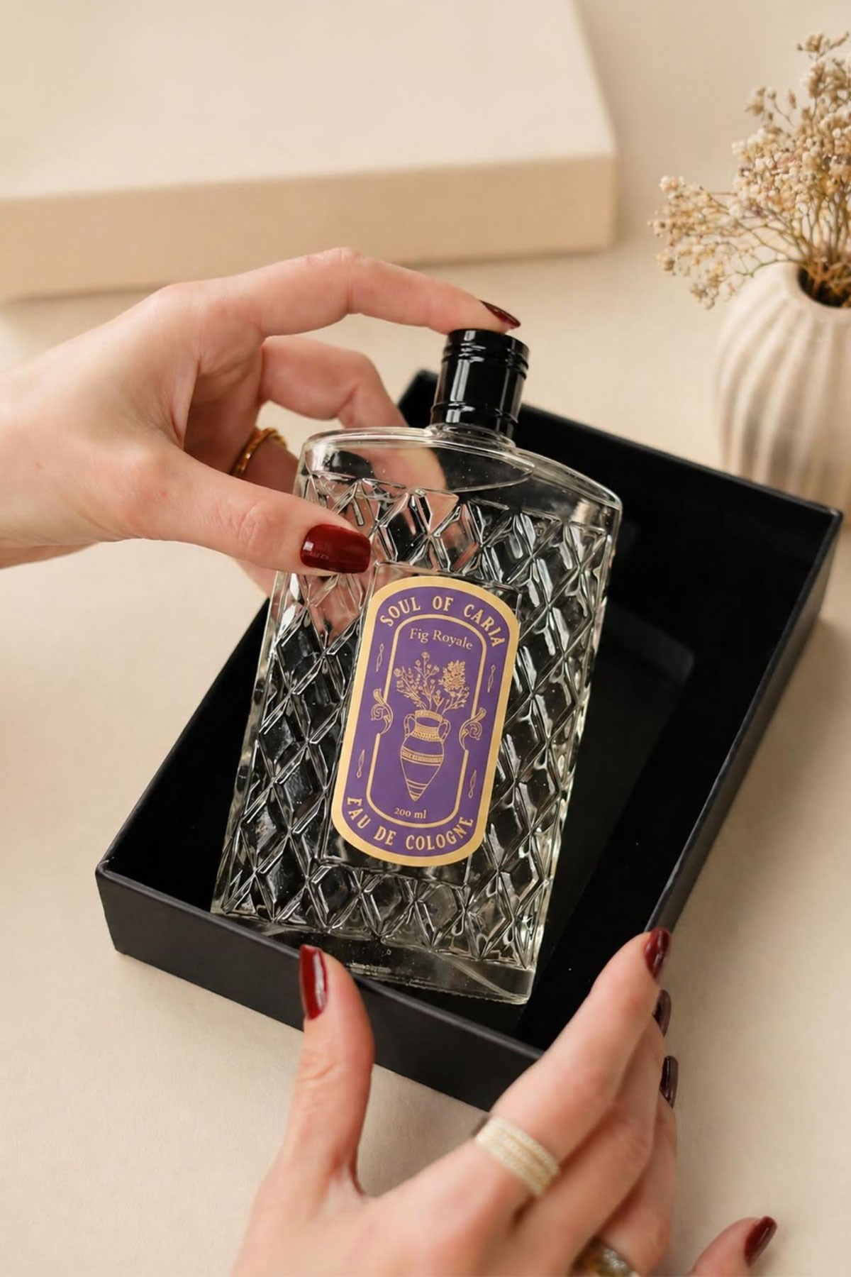 Ödüllü İncir Kokulu Fig Royale Soul Of Caria Eau De Kolonya 200 Ml Özel Cam Şişe