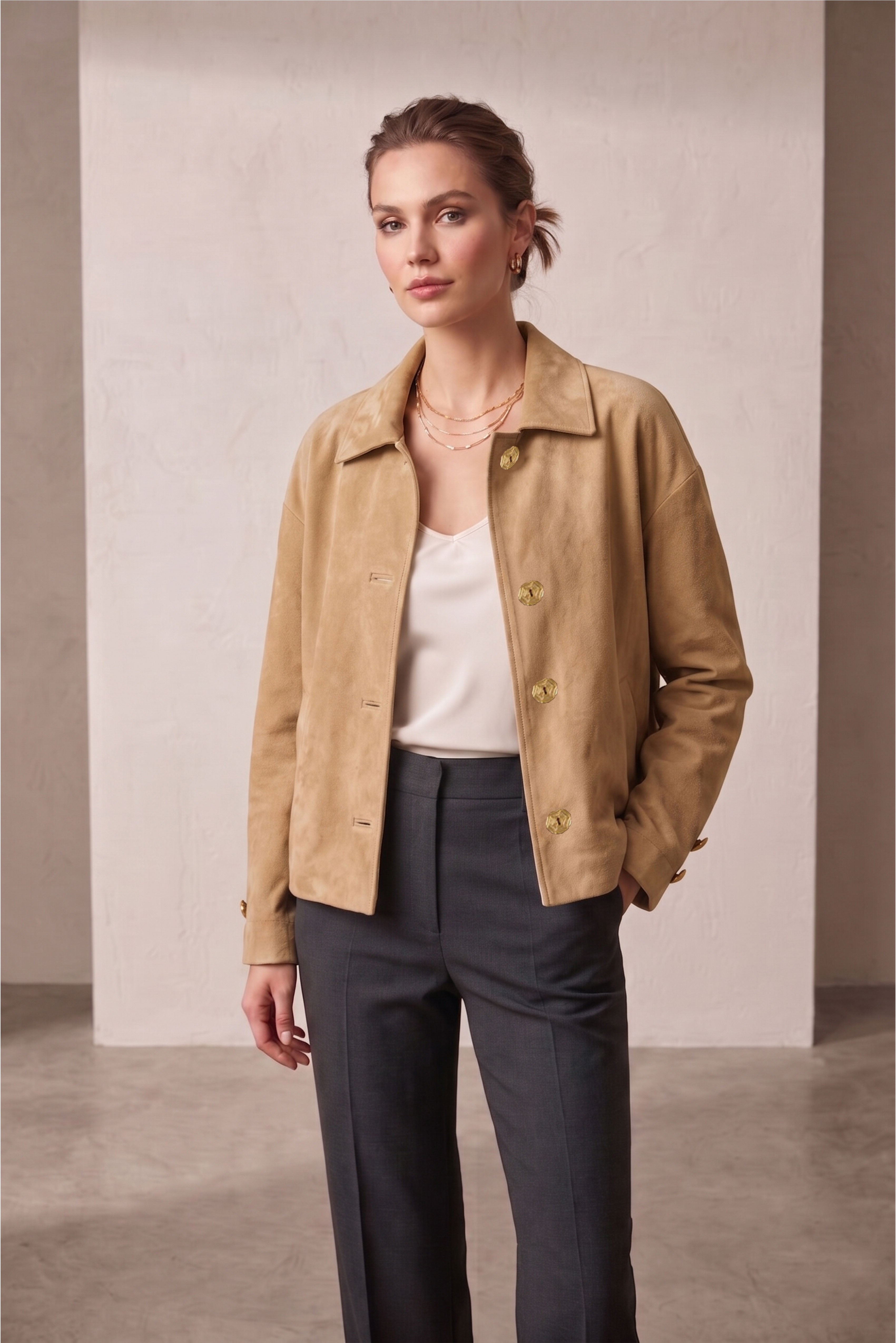 Oversize Form Kemik Süet Crop Ceket