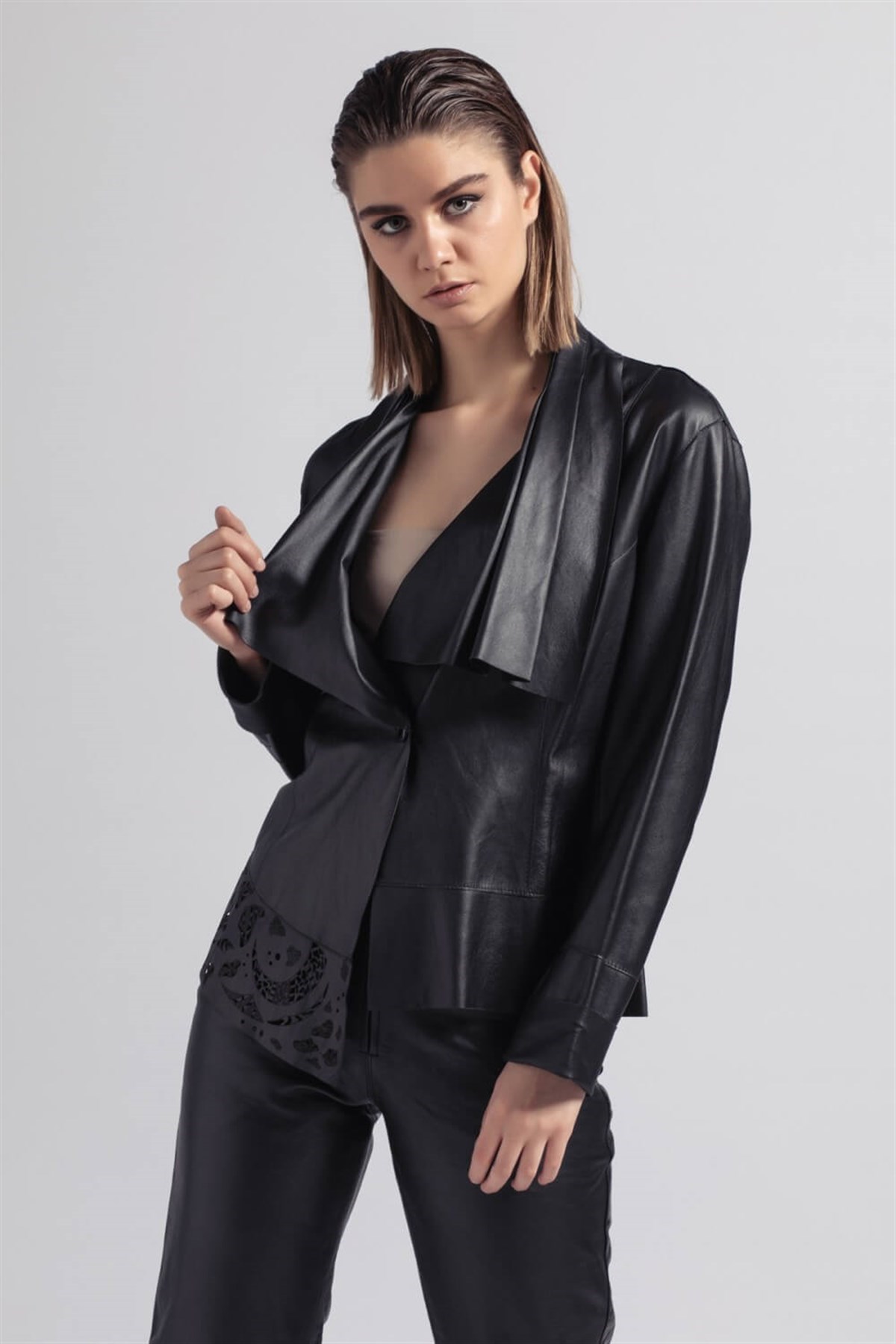 Siyah Misty Kadın Deri Ceket | Gerçek Deri Gerçek Moda | Deriderim