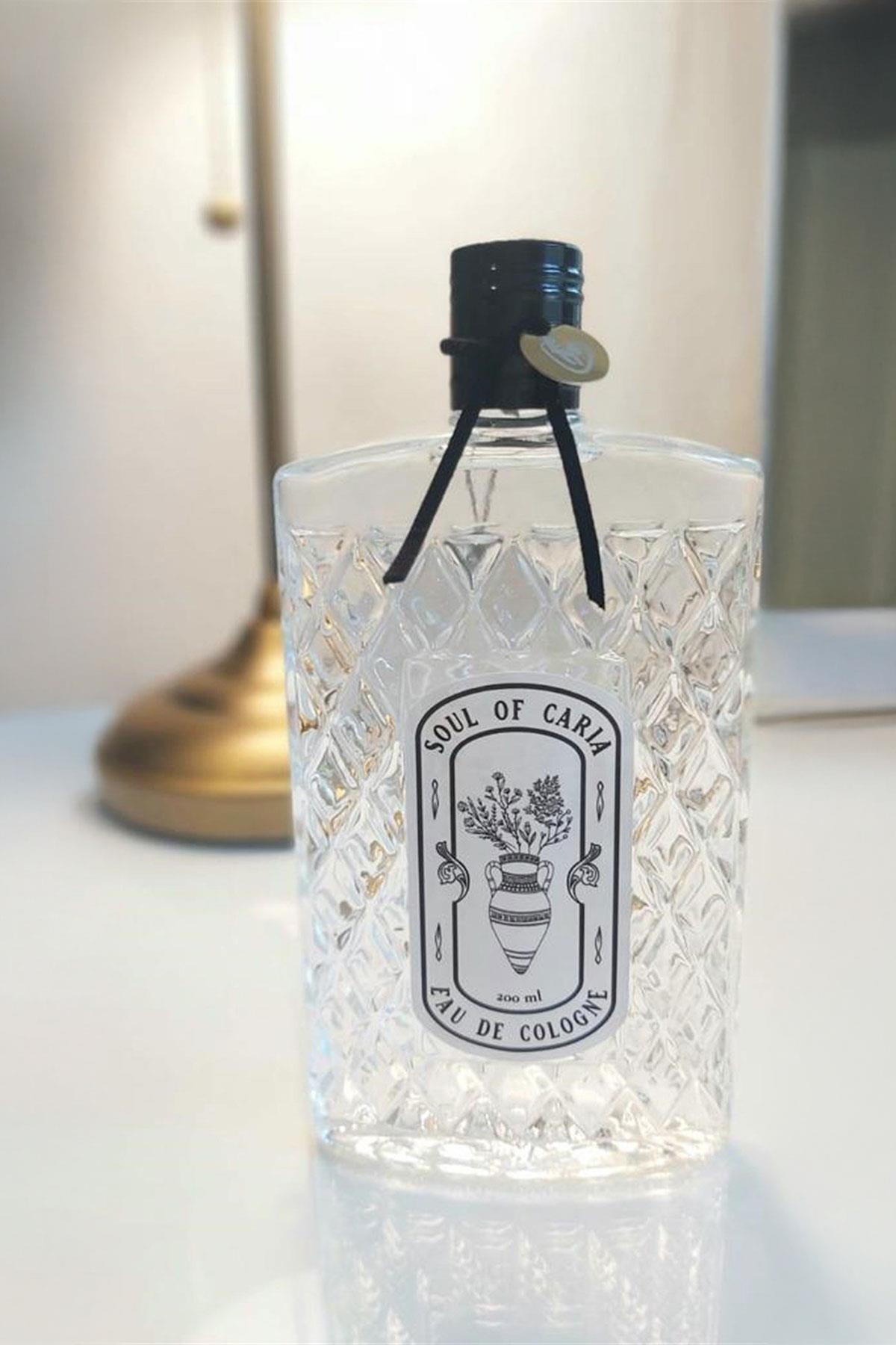 Narenciye Kokulu Soul Of Caria Eau De Kolonya 200 Ml Özel Cam Şişe