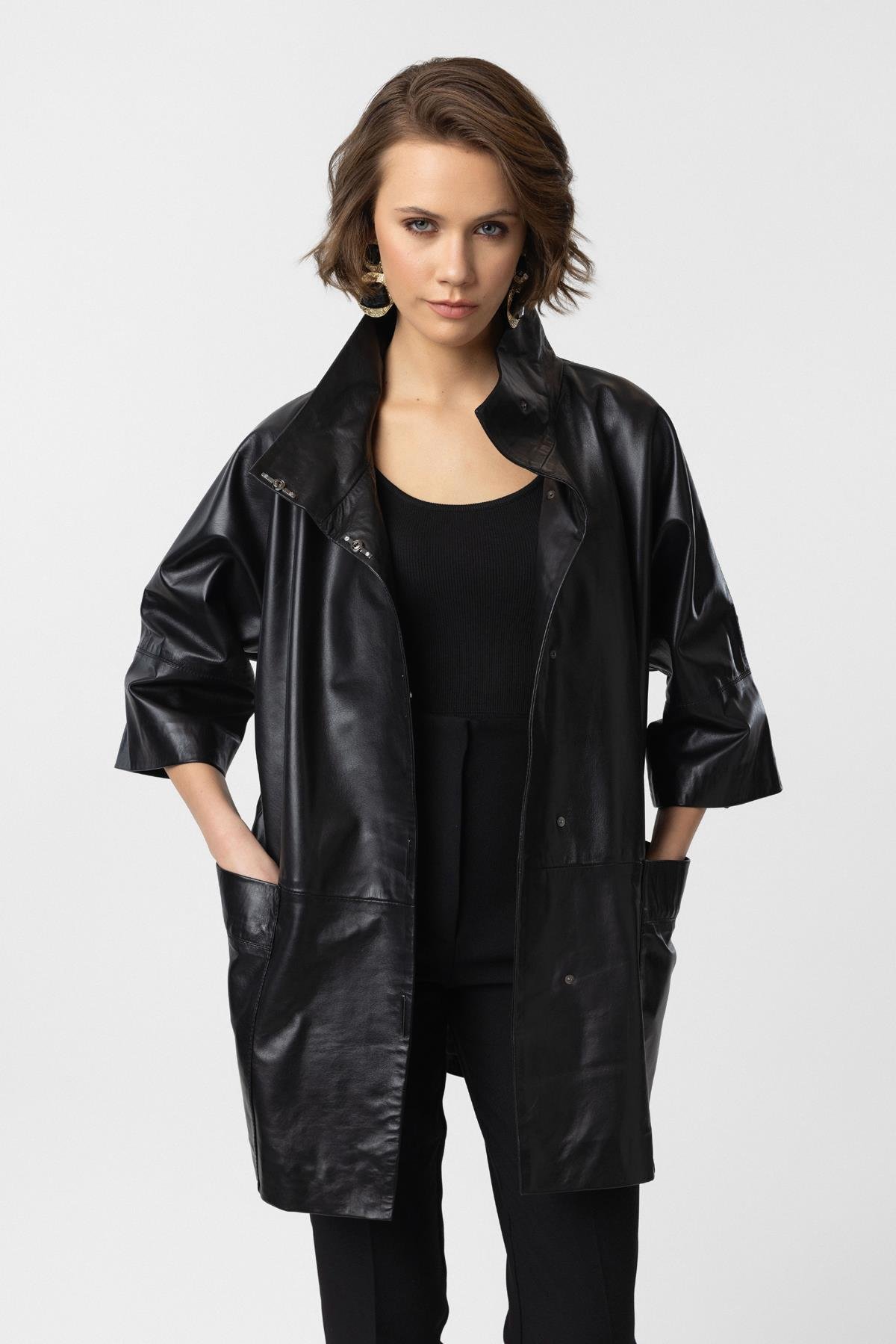 Black Carlota Women's Leather Coat