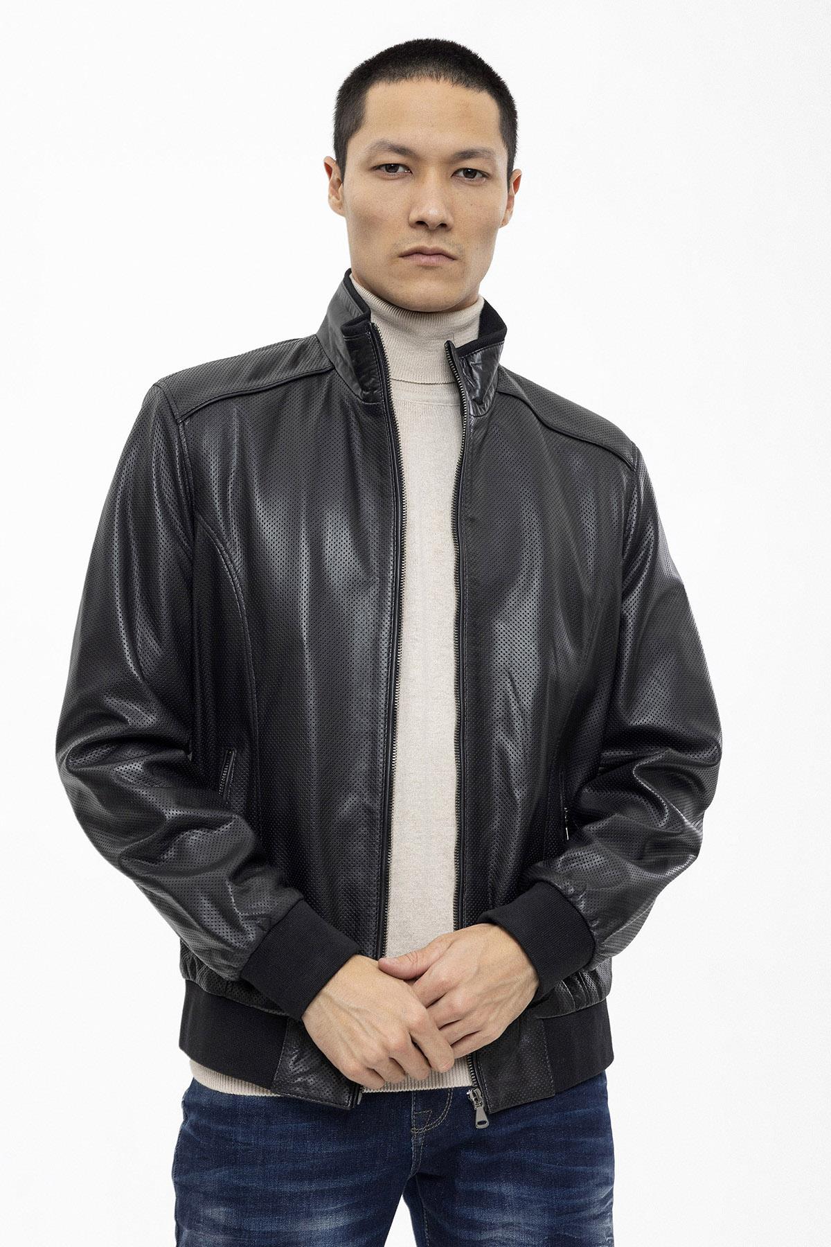 Black Matte Collar Sleeve and Waist Knitted Lined Zippered