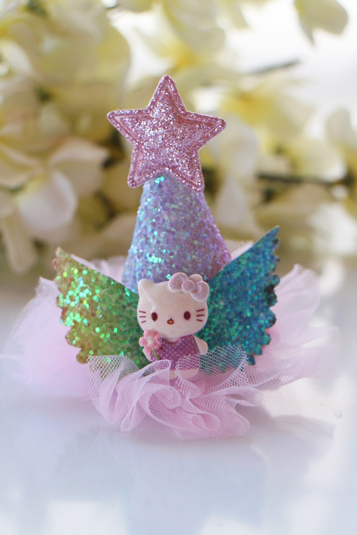 MOR HELLO KİTTY SİMLİ YILDIZLI  PARTİ KIZ ÇOCUK TOKASI