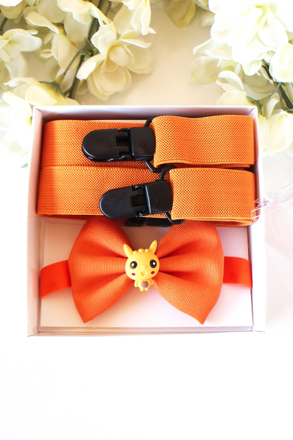 TURUNCU PİKACHU FİGÜRLÜ PAPYON SET 