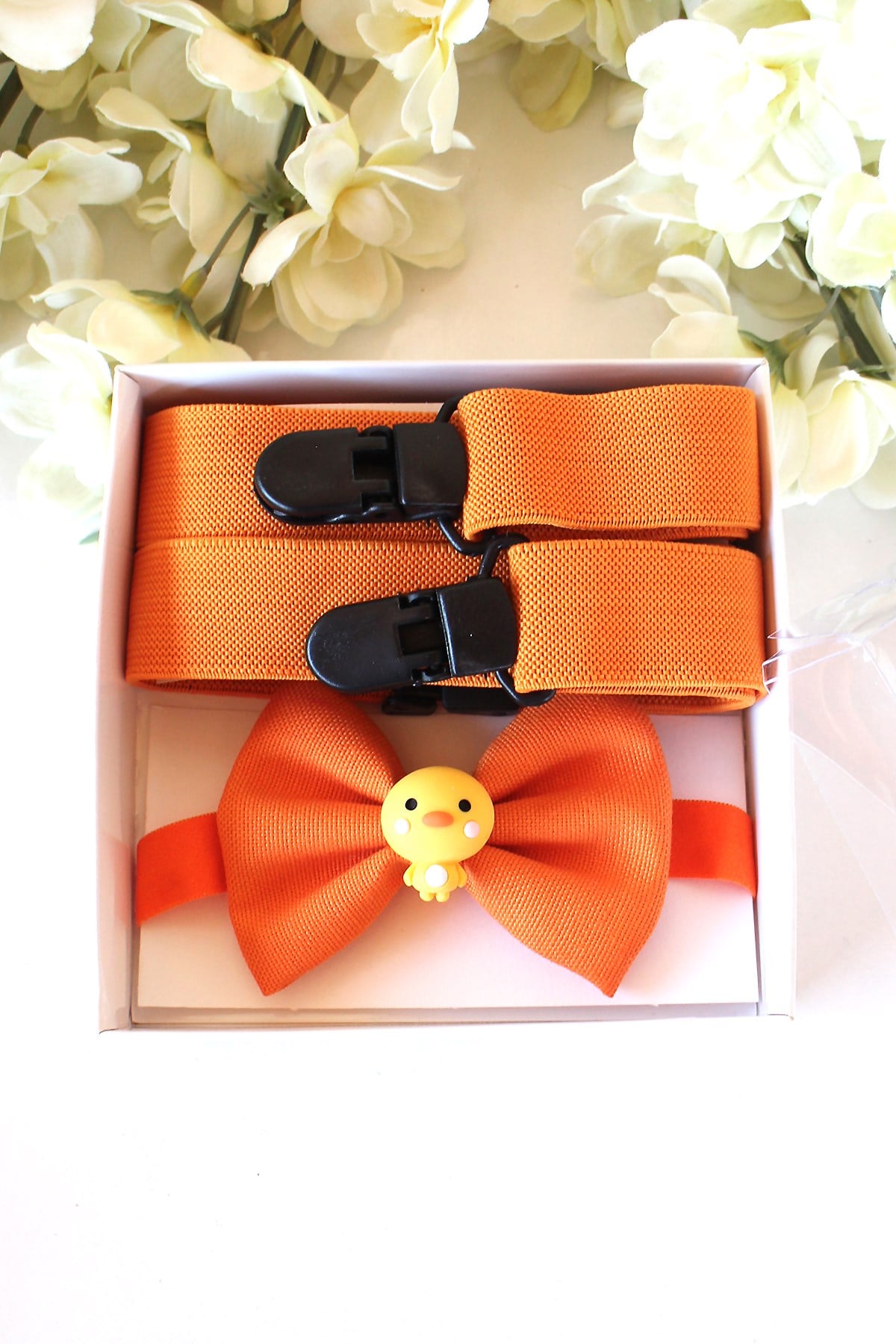 TURUNCU SEVİMLİ CİVCİV FİGÜRLÜ PAPYON SET 