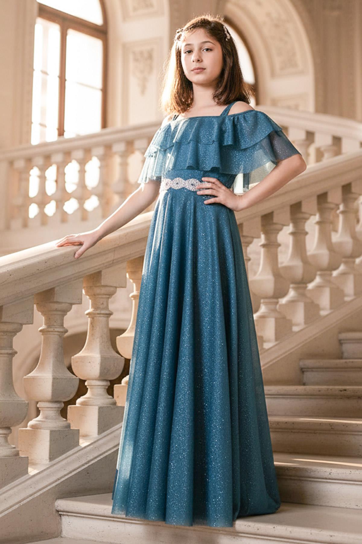 Robe de soirée en tulle argenté détaillé à volants Indigo MDV314
